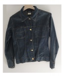 Jaqueta Jeans by Mixed 100% algodão com 2 bolsos frontais e botões dourados. Tam. P.