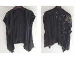 Blusa Zara Basic preta sem manga, costas, ombro e bainha bordadas à mão com vidrilhos, Tam. M.