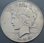 Moeda dos Estados Unidos - 1 Dollar Peace - 1935 S (Ultimo ano de emissão) - Prata (.900)  26.7 gr  38.1 mm - Data muito escassa!