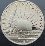 Moeda dos Estados Unidos - Half Dollar - Comemorativo - Centenario da Estatua da Liberdade - 1986 D - CuproNiquel • 11.34 g • 30.61 mm - KM# 212