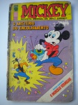 HQ - MICKEY - Nº 264 - Outubro de 1974 - Editora Abril - Formatinho <<<<< Neste número MORCEGO VERMELHO >>>>> revista em regular estado de conservação, contendo 68 páginas, em cores. OBS. Pequenos cortes na lombada, sem perdas, lombada colada ao miolo, leves marcas de dobras na capa. 