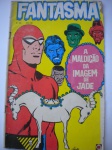 HQ - FANTASMA - Nº 226 - Ano 1974 - Editora RGE - Formato americano <<<<<< Aventura A MALDIÇÃO DA IMAGEM DE JADE >>>>> Revista em bom estado de conservação, contendo 36 páginas, em cores. OBS> Poucas e leves marcas de dobras na capa.