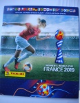 Futebol - Álbum de Figurinhas - WOMEN'S WORLD CUP - FRANCE 2019 - Editora Panini - Formato 23 X 27 cm <<<< INCOMPLETO >>>> o Álbum TEM as seguintes figurinhas 273 - 274 - 375 - 433 - 434 - 435 - Ótimo estado de conservação, 