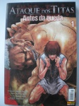 HQ - ATAQUE DOS TITÃS - ANTES DA QUEDA - Nº 1 - Agosto de 2015 - Editora Panini - Formatinho - Ótimo estado de conservação, contendo cerca de 140 páginas. 