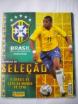 Álbum de Figurinhas - ESTRELAS DA SELEÇÃO - O BRASIL NA COPA DO MUNDO DE 2010 - Álbum em muito bom estado de conservação. <<<<<< INCOMPLETO >>>>>> Editora Panini - Ano 2009 - De 263 do álbum, FALTAM as seguintes: 5A 5B 6A 6B 7A 7B 8A 8B 12A 12B 14A 14B 15A 15B 17A 17B 18A 18B 22A 22B 25 29 30 31 33 34 35 36 39 41 42 48 49 50 51 53 54 56 59 61 62 64 65 66 67 68 72 73 74 75 77 78 80 83 84 85 86 87 92 94 95 97 98 99 100 102 103 104 106 107 108 109 110 113 115 116 117 118 120 123 128 129 130 131 133 134 136 137 138 139 141 146 148 149 151 155 156 157158 159 160161 163 164 165 166 167 172 174 175 177 178 179 180 179 180 182 183 184 185 186 187 191 192 193 194 195 196 197 198 199 200 201 202 203 205 207 210 211 213 214 215 216 217 219 221 222 223 225 228 229 230 231 233 234 235 236 239 241242 244 246 247 248 249 250 252 253 255 256 257 258 260 263