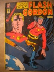 HQ - FLASH GORDON - Nº 1 - Ano 1971 - Editora Paladino - Formatinho - Revista em bom estado de conservação, contendo 112 páginas. OBS. Corte com perda da pontinha da borda superior.