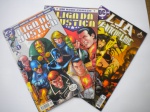 Gibi - Lote  com 3 - LIGA DA JUSTIÇA nº 1 - nº 3 - Editora Mythos - LJA - LIGA DA JUSTIÇA, Edição Especial - Editora Mythos - As três em muito bom estado de conservação, no formato americano