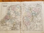 ATLAS GROSSELIN-DELAMARCHE - DE GEOGRAFIA, FÍSICA, POLÍTICA E HISTÓRIA, seus criadores foram, Augustin Grosselin (1800-1878) e Alexandre Delamarche (1815-1884). Esse é um mapa francês representando o mundo do século XVIII, mas foi impresso no começo do século XIX, mostra na primeira parte da folha os países baixos (Holanda) e depois a Bélgica. Tamanho:  48 x 34 cm.