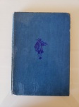 2º edição do livro Carlos Gomes - Nhô Tonico de Campinas, escrito por Guiomar R. Rinaldi, no ano de 1967. O item mostra marcas do tempo. Tamanho: 23 x 16cm.