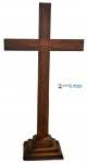 Grande cruz de altar mineira em madeira maciça. Med.: 115x60cm. [RETIRADA AGENDADA NA GALERIA - LARANJEIRAS].