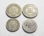 Quatro moedas de 200, 300 e 50 réis, datadas em 1928 e 1940. Diametro: 2,5cm. Peso: 26,4g. RETIRADA AGENDADA NA GALERIA - LARANJEIRAS.