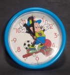 Antigo relógio quartz - Shontek - Disney - Funciona com 1 pilha AA - Medida: 15 x 3,5 cm.