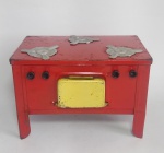Brinquedo antigo: Antigo e Raro Mini fogão de lata - Ano 50/60 - O forninho abre - Conforme fotos - Medida: 20 x 14 x 13 cm.