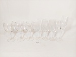 lote 6 taças diversas sendo 2 fluts e 3 de vinho em vidro translucido. Medida: vinho 16 cm x 6 cm ,1 fluts 19 cm x 4,5 cm e 22 cm x 4 cm