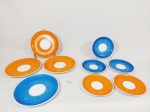 Lote 9 Pires Coloridos em Porcelana Steatita. apresenta pequenos desgastes . Medida: sendo 4 de chá 14 cm e 5 de café 11 cm