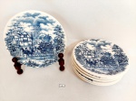 Jogo de 6 Pratos Sobremesa em Ceramica Vitrificada Oxford azul e branca cena Carruagem .Medida: 20 cm diametro