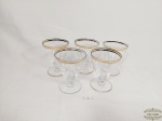Jogo de 5 Taças Aperitivo em vidro friso ouro Medida: 9 cm x 6,5 cm