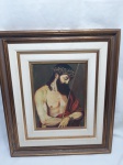 Quadro óleo sobre madeira de Jesus, moldura em madeira trabalhada. Medindo a moldura 54,5cm x 47cm.