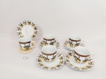 Jogo de 5 xicaras de café em  Porcelana TK decorada  frisos . Medida: xicara 5,5 cm x 5,5 cm e pires 11 cm