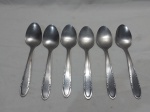 Jogo de 6 colheres de sopa em aço inox Hercules. Medindo 19,5cm de comprimento.