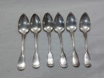 Jogo de 6 colheres de sopa em prata francesa Christofle. Medindo 20,5cm de comprimento.