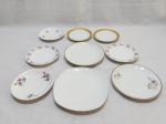 Lote de 9 pratos em porcelana, marcas e modelos diversos. Sendo 3 de bolo, 2 de pão e 4 pires.