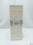 Case para coleção da vodka  Absolut Pop up and serve mini bar. Edição limitada.