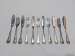 Jogo de 11 talheres de peixe em prata 90 Wolff, modelo lacinho. Sendo 6 facas (19cm) e 5 garfos (17cm).