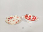 Weiss- Prato e xicara de consume em Ceramica Weiss pintada a mão. numerada . Medida prato 15 cm e xicara 5,5 cm x 13 .xicara  apresenta com fio cabelo  na alça. Peças similares.