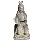 Antiga escultura em bronze representando BUDA, dinastia MING - 25 cm