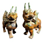 Qiling dogs-china, escultura em porcelana- 42 cm de altura e 33 cm de comprimento