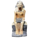 Escultura egípcia representando faraó assinado em Hieróglifo - Miquerinos - altura 24 cm