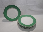 Jogo de 5 pratos rasos em porcelana Mauá com borda verde. Medindo 23cm de diâmetro.