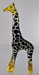 ABRAHAM PALATNIK – Escultura cinética representando girafa em resina de poliéster de manufatura Abraham Palatnik. Medindo 33 cm de altura por 14,5 cm de comprimento. 