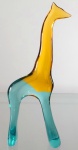 ABRAHAM PALATNIK – Escultura cinética representando girafa em resina de poliéster de manufatura Abraham Palatnik. Medindo 32 cm de altura por 12,5 cm de comprimento. 