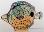 ABRAHAM PALATNIK – Escultura cinética representando peixe em resina de poliéster de manufatura Abraham Palatnik. Medindo 10,5 cm de altura por 15 cm de comprimento. 