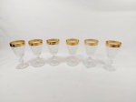 Jogo de 6 Taças Vinho Branco em Vidro  lapidaçao bico de jaca trabalhado com borda dourada. medida 6,5 cm x 13 cm