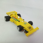 Brinquedo antigo - Autorama Estrela - Slot Car - Coopersucar amarela - Emerson Fittipaldi - Carro de corrida de autorama Escala 1/32. Funcionando (quem quiser pode solicitar um vídeo de funcionamento).