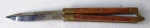 CANIVETE BORBOLETA/BALISONG, FABRICAÇÃO PAQUISTÃO, IMPORTADO POR OLD WEST, COMPRIMENTO FECHADO 14 CM, COMPRIMENTO ABERTO 23 CM, COMPRIMENTO LÂMINA 10 CM