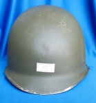 10 - CAPACETE M1 - U.S. - PRESILHA MOVEL -  BORDA AÇO INOX - EMENDA  TRASEIRA - Capacete Mod. - M74 Áustria ( clone do M1) , fabricado pela Ubricht wit we schwanenstadt - MARCAS USCH89