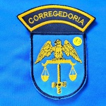 33 - POLÍCIA MILITAR DO PARANÁ - PATCH - BRASÃO/ESCUDO BORDADO - CORREGEDORIA - 6,5 X 11 CM