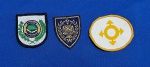 96 - 3 INSIGNIAS UNIDADES DE ENSINO POL MIL