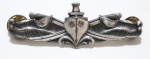 52 - BADGE, INSIGNIA, U.S. NAVY, SURFACE WARFARE OFFICER, 7 X 2 CM,