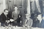 FOTO - EMILIO GARRAZTAZÚ MÉDICI - 02 JUL 1972 - AGENCIA JB - COPYRIGHT - 16,3 X 24,3 CM