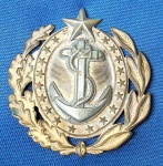 4 - MARINHA DO BRASIL - ANTIGA INSIGNIA METÁLICA  - DISTINTIVO/BADGE -  4 X 4,5 CM