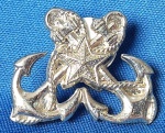6 - MARINHA DO BRASIL - ESCOLA NAVAL - ANTIGA INSIGNIA METÁLICA - DISTINTIVO/BADGE - CA - 3 X 2,5 CM
