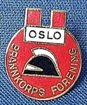 OSLO - BRANNKORPSFORENING - DISTINTIVO - METAL E ESMALTE -  15 X 17 MM - ASSOCIAÇÃO DO DEPARTAMENTO DE BOMBEIROS DE OSLO - NORUEGA