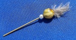 - DISTINTIVO- ALFINETE -  MADEIRA/PLUMA - 5 MM