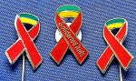 27 - PIN DISTINTIVO - SOLIDARIED´AIDS