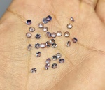 Precioso e raro lote de Belíssimas Tanzanitas , composto por 30 unidades totalizando 5.44 cts , clássica lapidação pera brilhante medindo 3.5 x 2.5 mm cada . Excelente qualidade e clareza IF. oportunidade única para montar uma joia de qualidade . Origem Tanzânia , África .